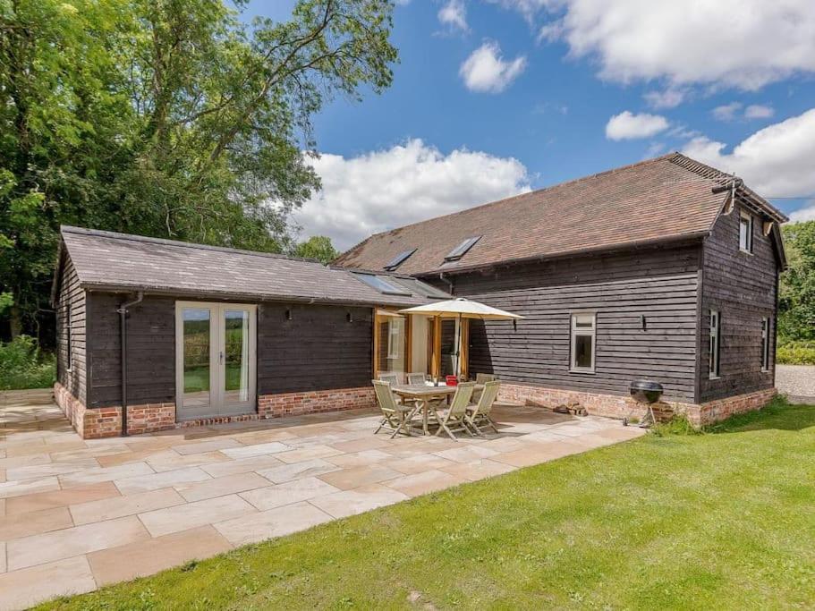 Stride's Barn *